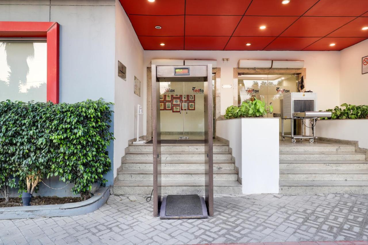 Red Fox By Lemon Tree Hotels, East Delhi Exterior photo