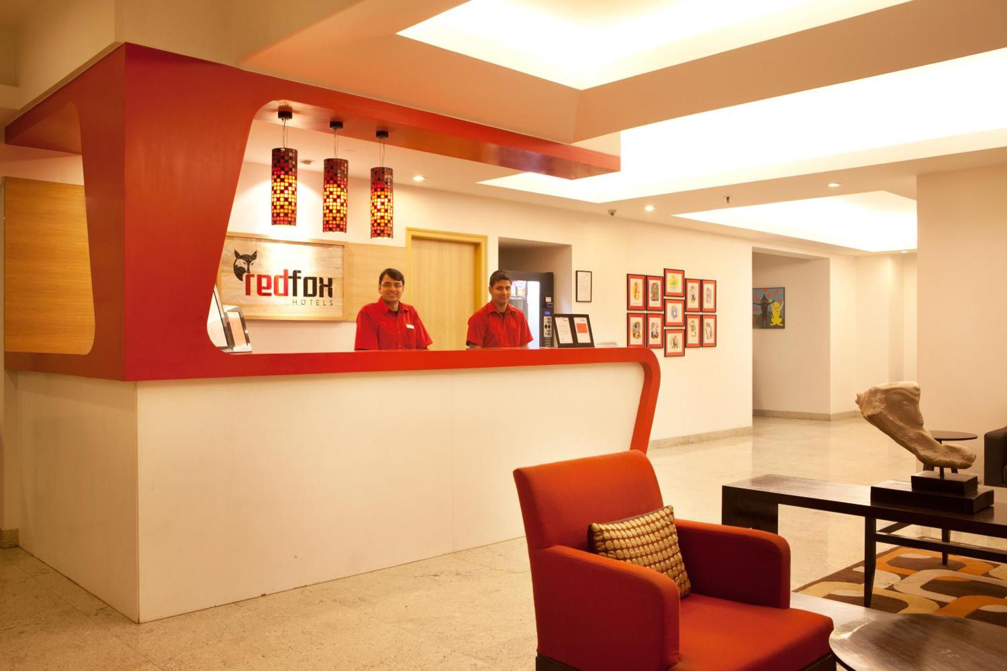 Red Fox By Lemon Tree Hotels, East Delhi Exterior photo